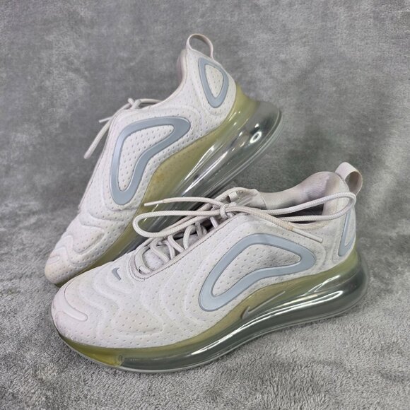 Womens Nike Air Max 720 Sneakers White & Gray Mesh Upper Clear Air Sole Size 8 - Picture 2 of 9